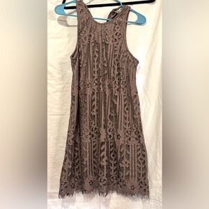 Elegant Lace Sleeveless Dress - purple size M